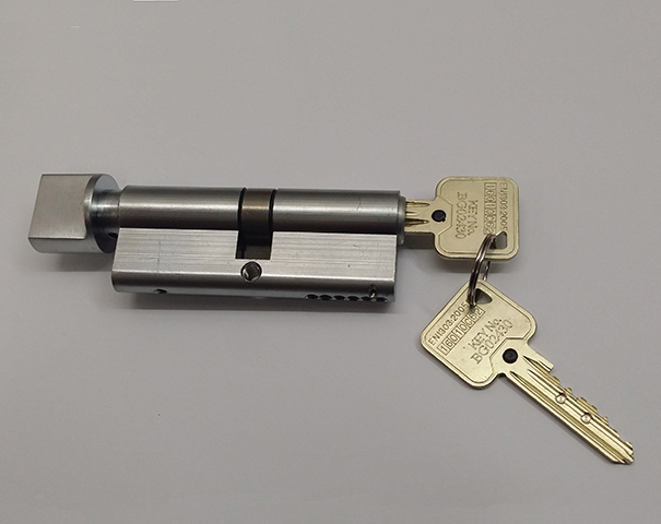 satin chrome key/thumbturn euro cylinder